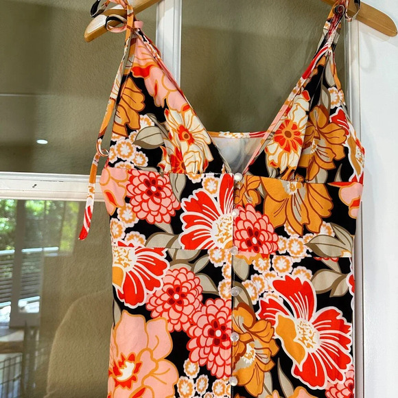 SHEIN Midi Floral Sundress with Buttons and Tie Straps - 4 - Picture 6 of 8
